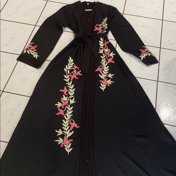 Abaya woman’s dress size s - Picture 2 of 8